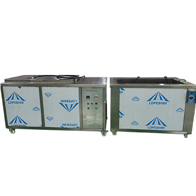 工業(yè)型超聲波清洗機(jī)（非標(biāo)定制）